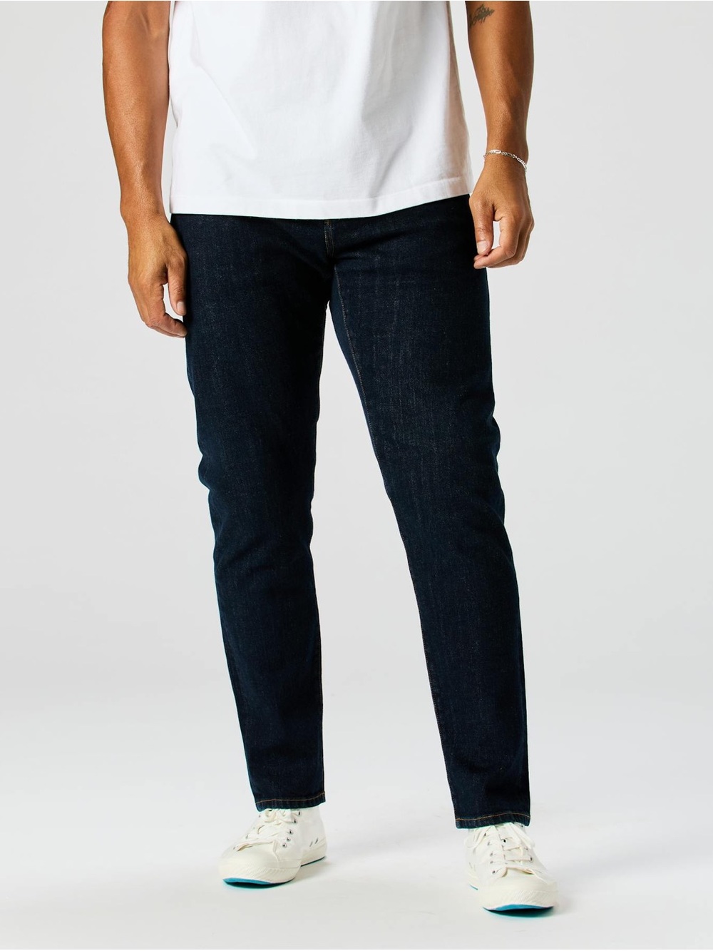 Flint & Tinder Athletic Tapered Selvedge Jean 33 x 31 Dark Denim Classic Minimal